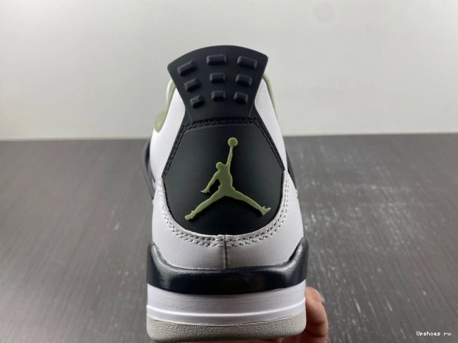 4 Retro Jordan Seafoam AQ9129-103 0204